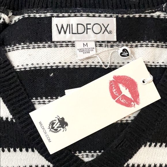 🌴 Mix & Match 2/$150 🌴 WILDFOX Leanne Striped Distressed Sweater - Picture 8 of 9